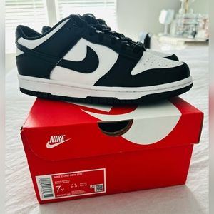 Nike Dunks Panda 7Y CW1590 100